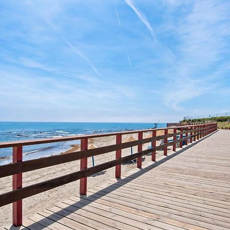 Frontline Beach Apartment Miraflores Sitio de Calahonda 外观 照片
