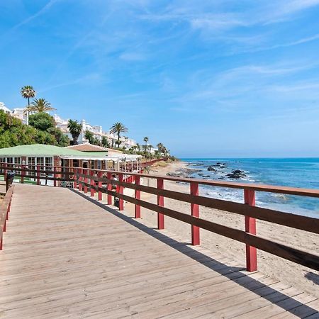 Frontline Beach Apartment Miraflores Sitio de Calahonda 外观 照片