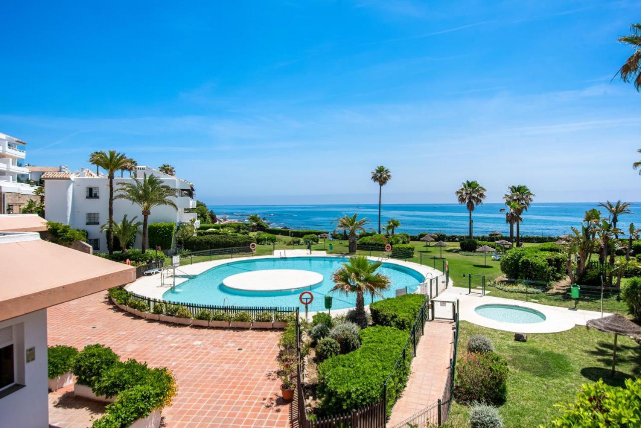 Frontline Beach Apartment Miraflores Sitio de Calahonda 外观 照片