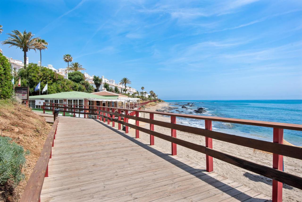 Frontline Beach Apartment Miraflores Sitio de Calahonda 外观 照片