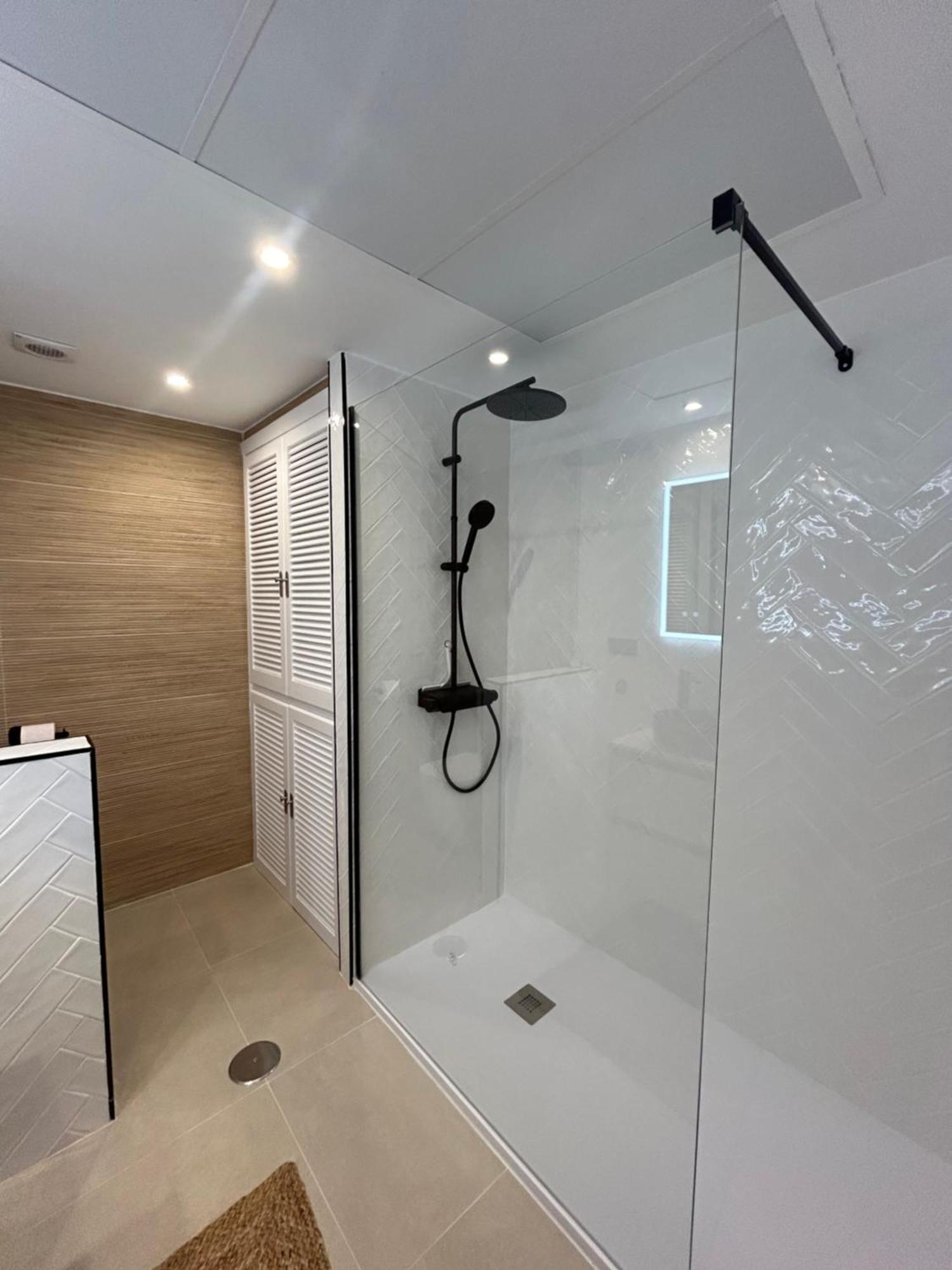 Frontline Beach Apartment Miraflores Sitio de Calahonda 外观 照片