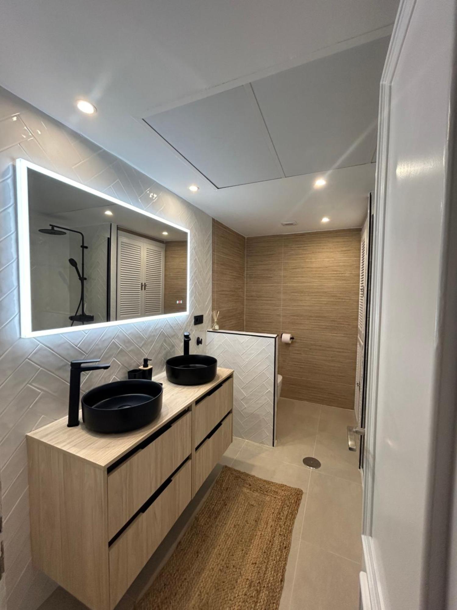 Frontline Beach Apartment Miraflores Sitio de Calahonda 外观 照片